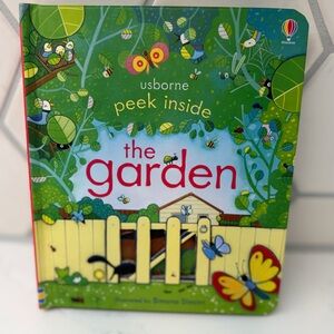 Usborne Peek Inside The Garden Book Board Boom Childrens